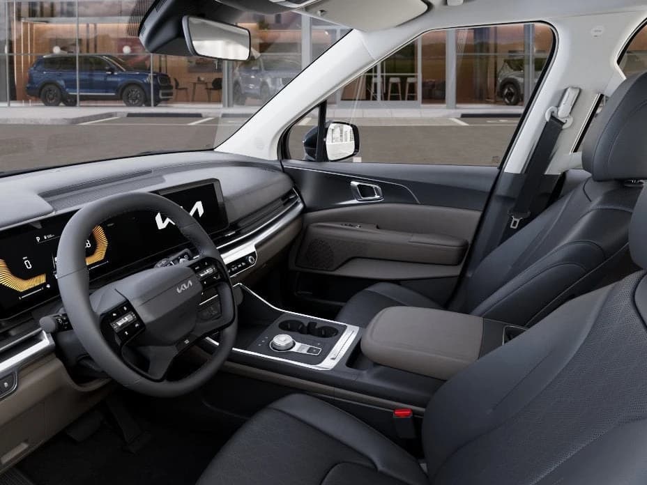 Kia Carnival Hybrid LXS FWD 2027 — side view