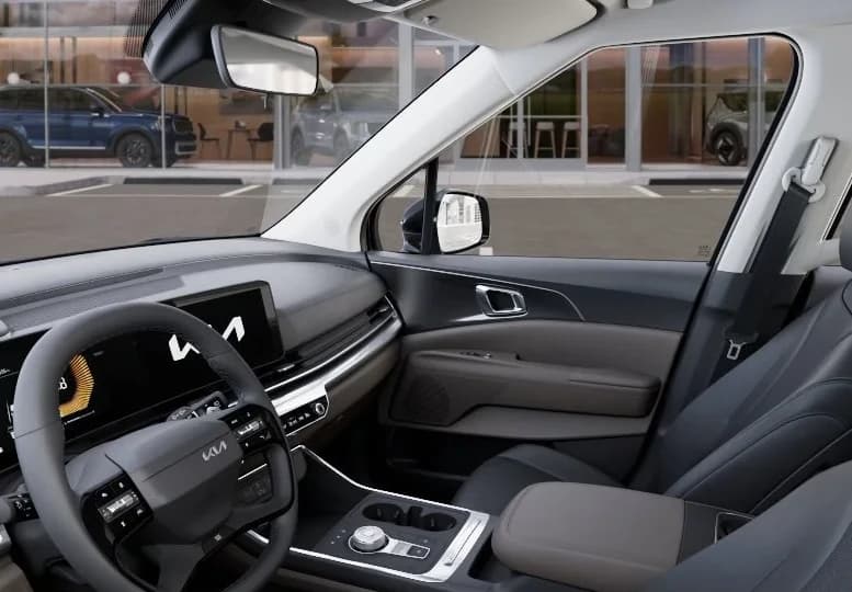 Kia Carnival Hybrid LXS FWD 2027 — side view