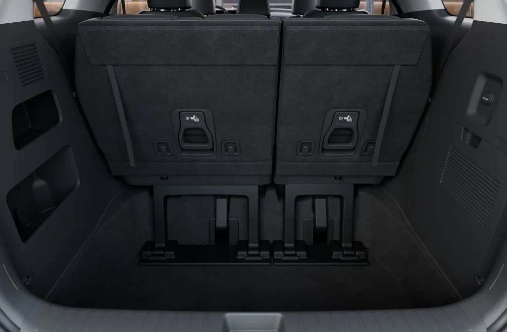 Kia Carnival Hybrid LXS FWD 2027 — side view