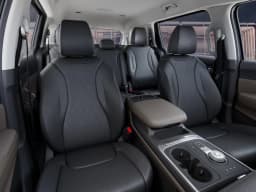 Kia Carnival Hybrid LXS FWD 2027 — side view