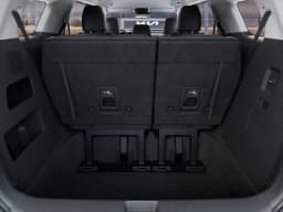 Kia Carnival Hybrid LXS FWD 2027 — side view