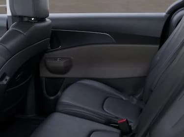 Kia Carnival Hybrid LXS FWD 2027 — side view