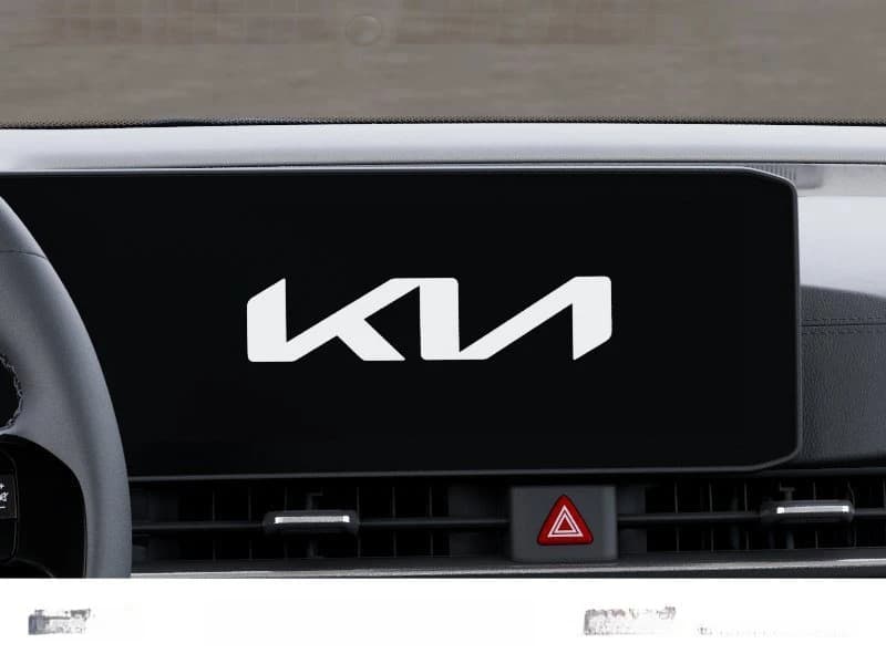 Kia Carnival Hybrid LXS FWD 2027 — side view