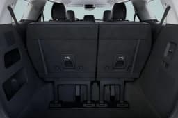 Kia Carnival EX FWD 2026 — side view