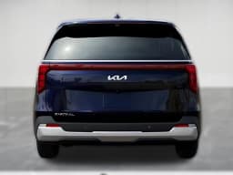 Kia Carnival EX FWD 2026 — side view
