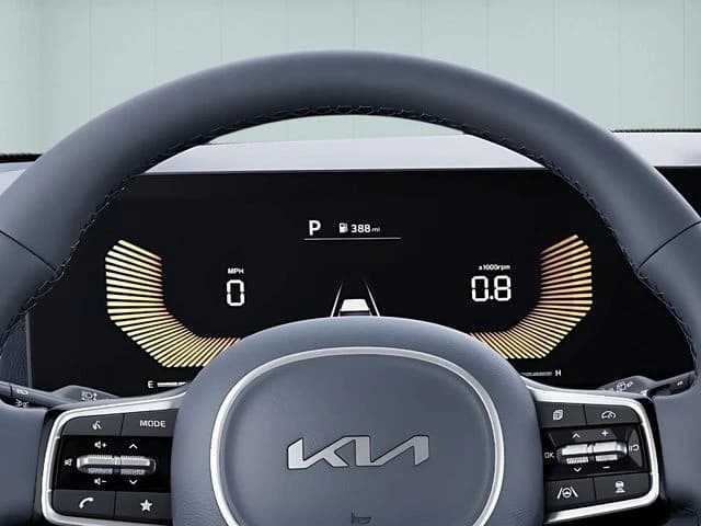 Kia Carnival EX FWD 2026 — side view