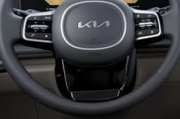 Kia Carnival EX FWD 2026 — side view