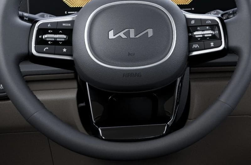 Kia Carnival EX FWD 2026 — side view
