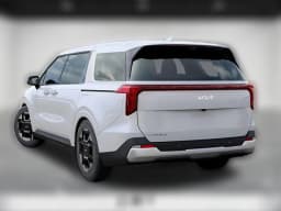 Kia Carnival EX FWD 2026 — side view