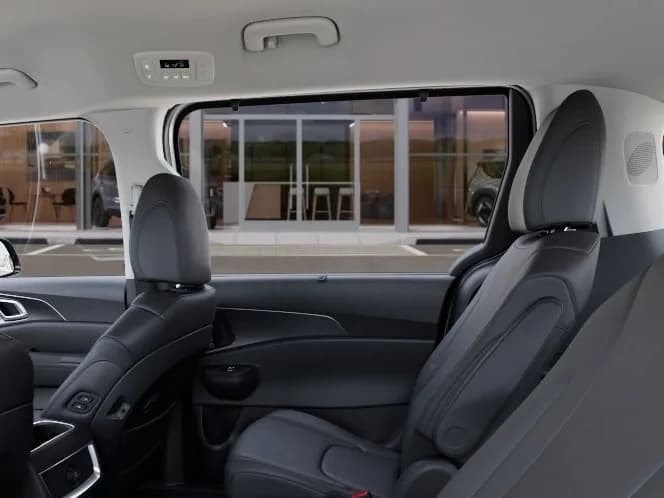 Kia Carnival Hybrid EX FWD 2027 — side view