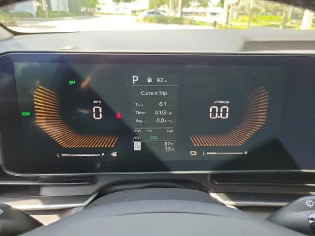 Kia Carnival Hybrid EX FWD 2027 — side view