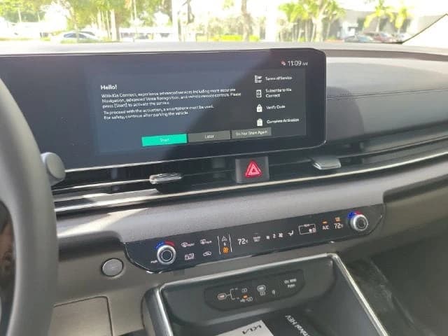 Kia Carnival Hybrid EX FWD 2027 — side view