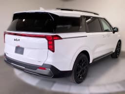 Kia Carnival Hybrid SX FWD 2027 — side view
