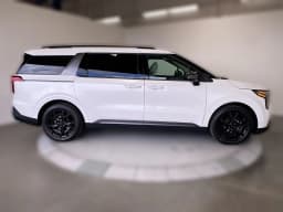 Kia Carnival Hybrid SX FWD 2027 — side view