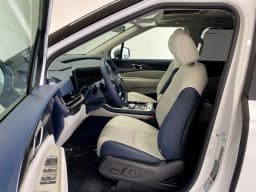 Kia Carnival Hybrid SX FWD 2027 — side view