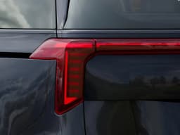 Kia Carnival Hybrid SX Prestige FWD 2025 — side view