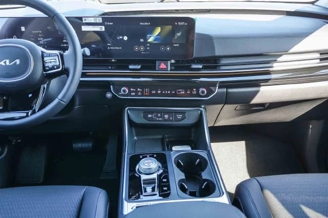Kia Carnival Hybrid SX Prestige FWD 2026 — side view
