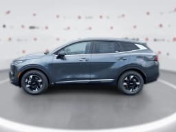 Kia Sportage LX FWD 2026 — side view