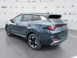 Kia Sportage LX FWD 2026 — side view