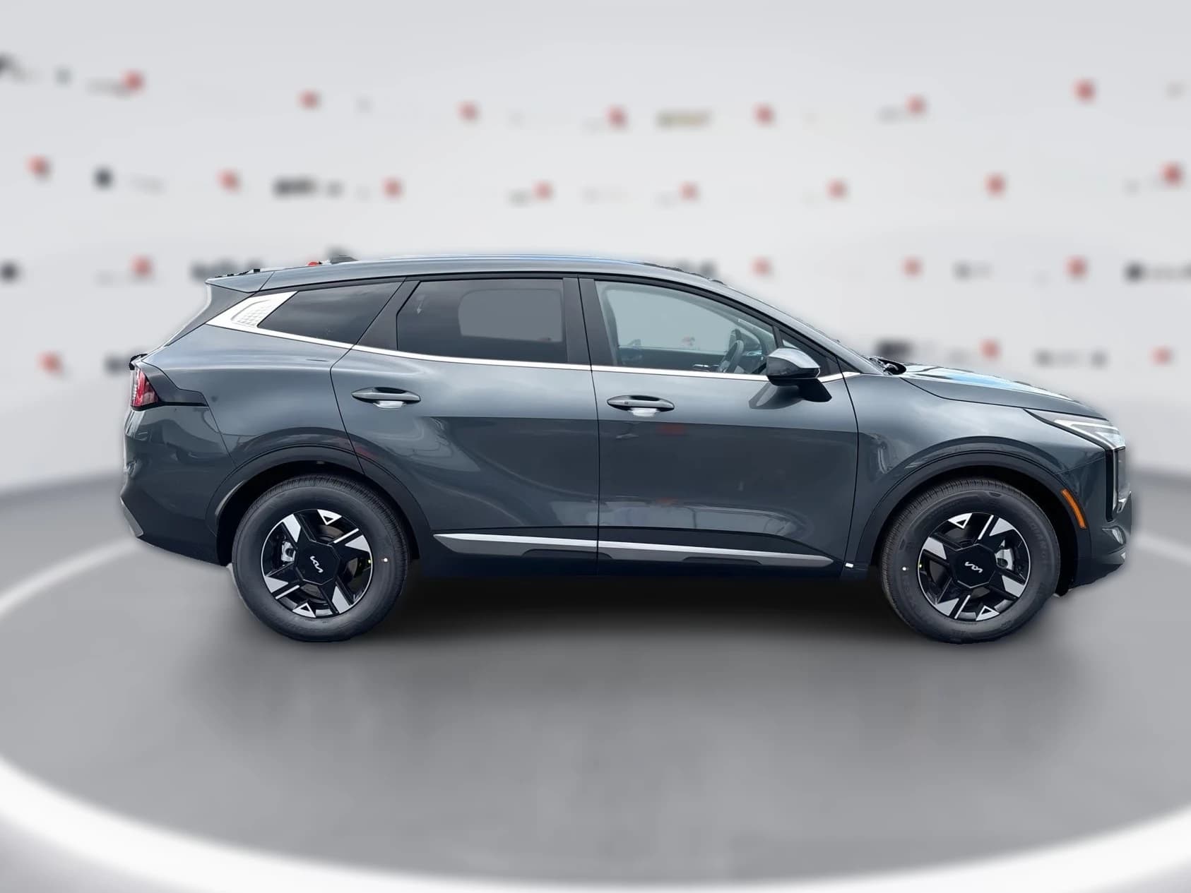 Kia Sportage LX FWD 2026 — side view