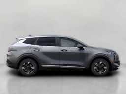 Kia Sportage LX AWD 2026 — side view