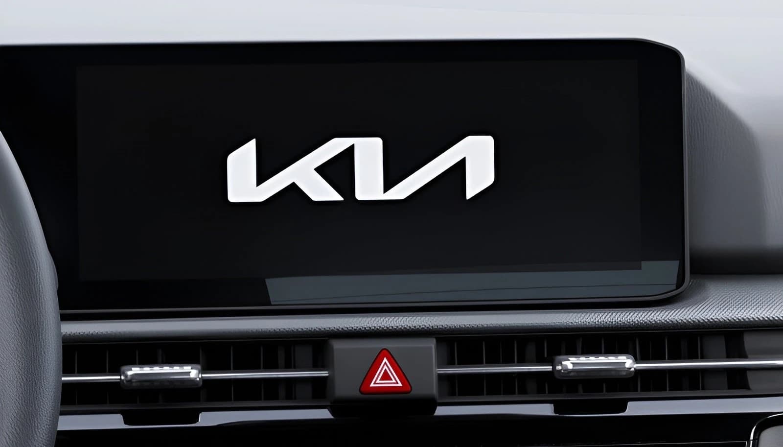 Kia Sportage LX AWD 2026 — side view