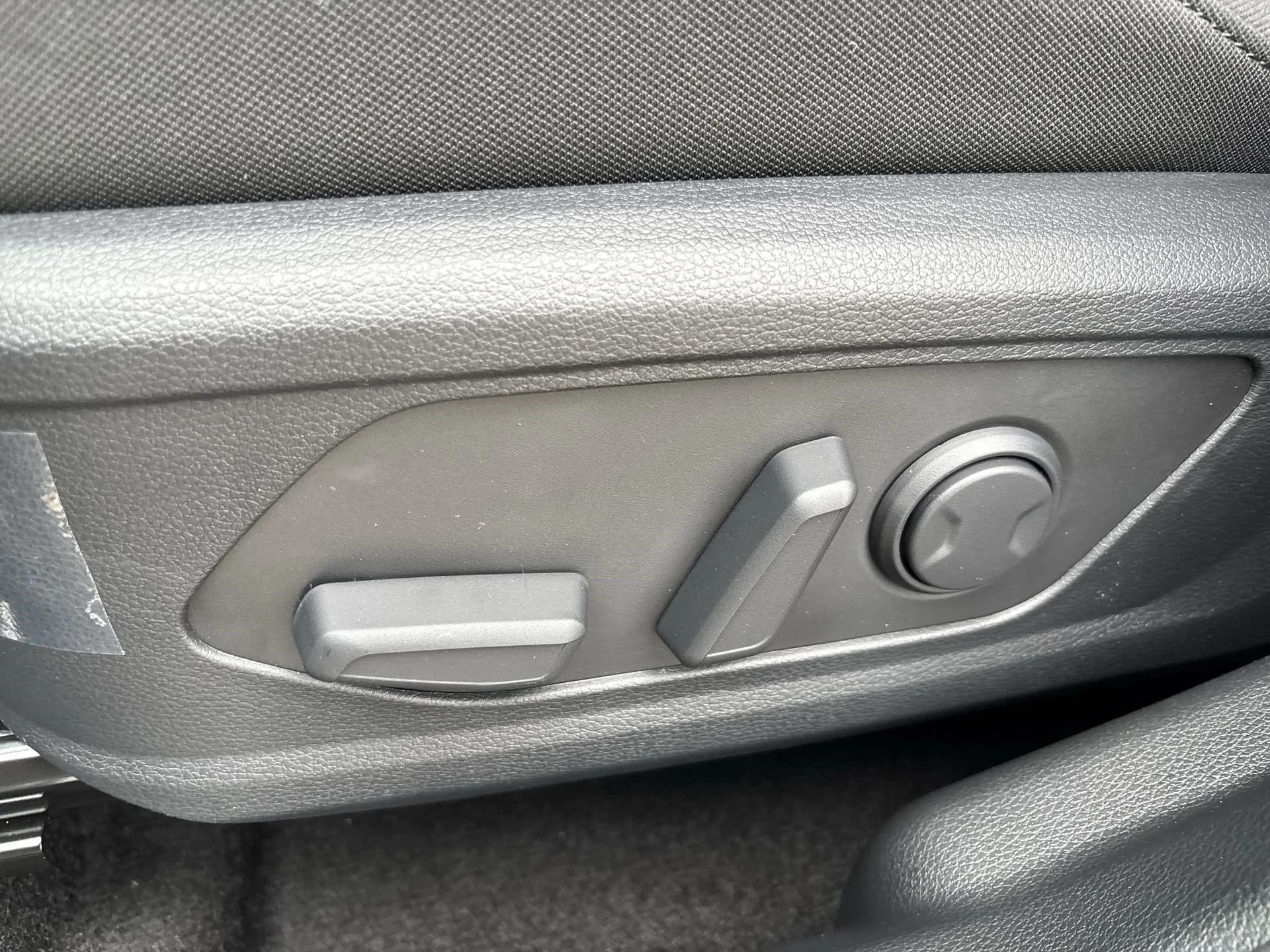 Kia Sportage Hybrid S AWD 2027 — side view