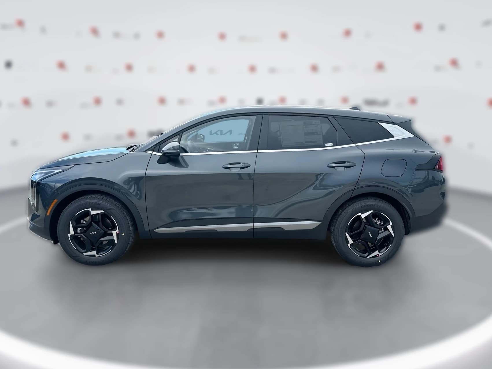 Kia Sportage EX FWD 2026 — side view