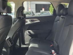 Kia Sportage EX FWD 2026 — side view