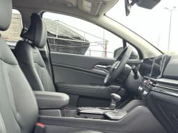 Kia Sportage EX FWD 2026 — side view