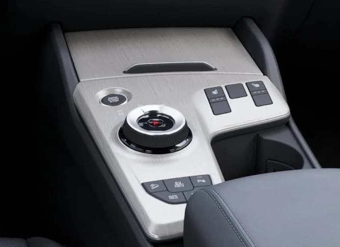 Kia Sportage Plug-In Hybrid X-Line AWD 2026 — side view