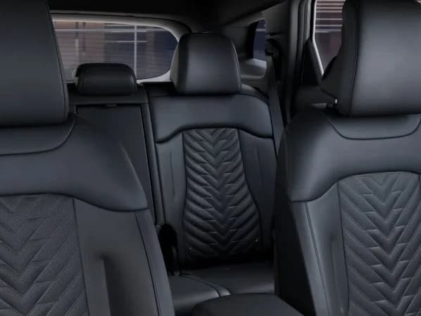 Kia Sportage Plug-In Hybrid X-Line AWD 2026 — side view