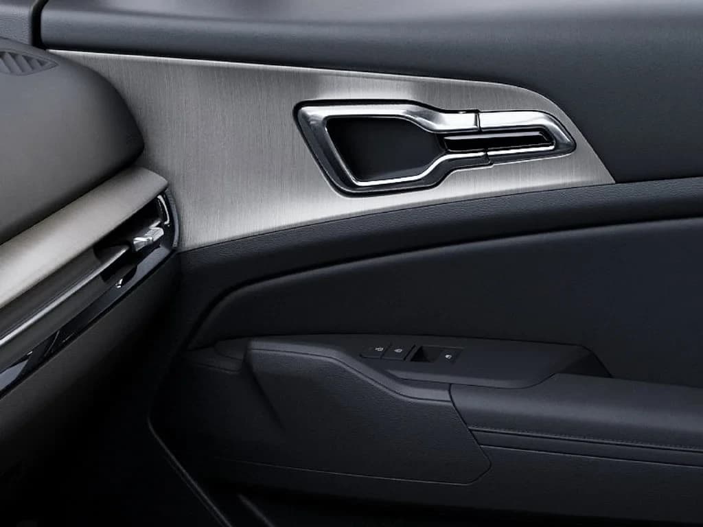 Kia Sportage Plug-In Hybrid X-Line AWD 2027 — side view
