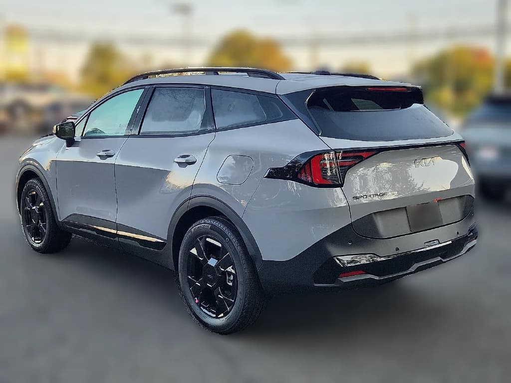 Kia Sportage Plug-In Hybrid X-Line AWD 2027 — side view