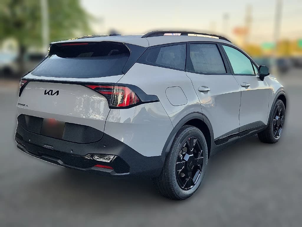 Kia Sportage Plug-In Hybrid X-Line AWD 2027 — side view