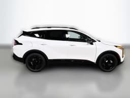 Kia Sportage Plug-In Hybrid X-Line AWD 2026 — side view