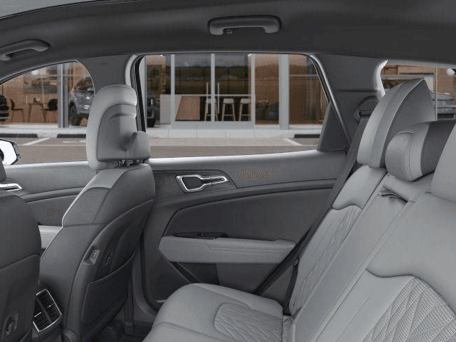 Kia Sportage Plug-In Hybrid X-Line Prestige AWD 2025 — side view