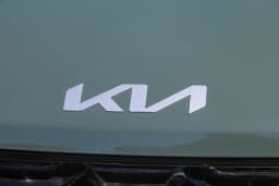 Kia Sorento Hybrid EX FWD 2026 — side view