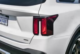 Kia Sorento Hybrid EX FWD 2026 — side view