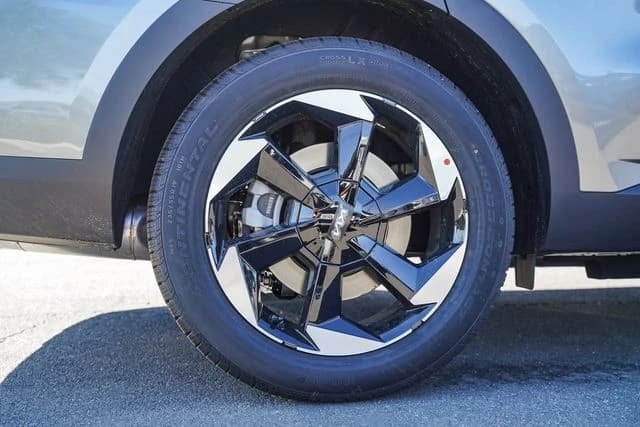 Kia Sorento Hybrid EX FWD 2026 — side view