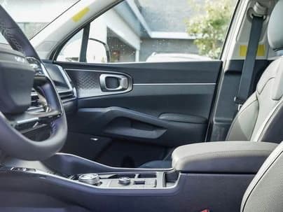 Kia Sorento Hybrid EX FWD 2026 — side view