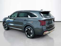 Kia Sorento Hybrid EX AWD 2026 — side view