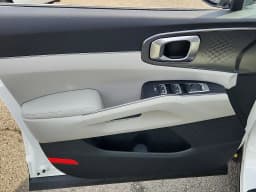 Kia Sorento Hybrid EX AWD 2026 — side view