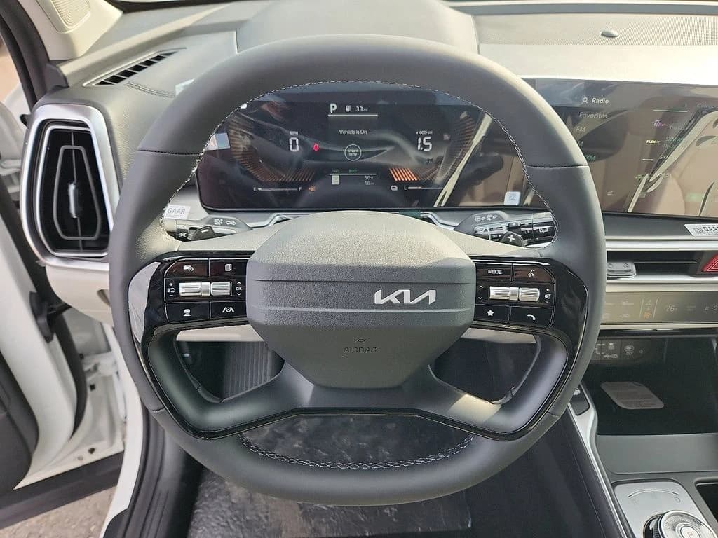 Kia Sorento Hybrid EX AWD 2026 — side view