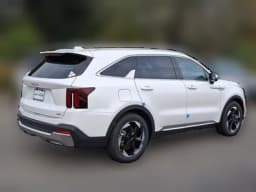 Kia Sorento Plug-In Hybrid EX AWD 2026 — side view