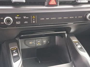 Kia Sorento Plug-In Hybrid EX AWD 2026 — side view