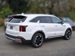 Kia Sorento Plug-In Hybrid EX AWD 2026 — side view