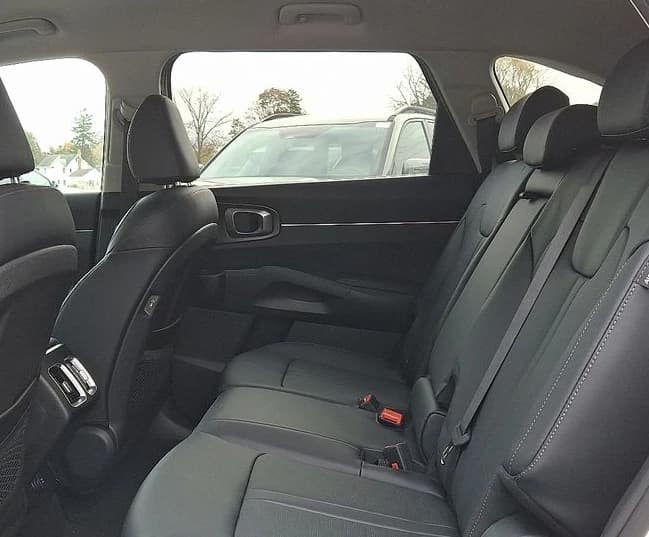 Kia Sorento Plug-In Hybrid EX AWD 2026 — side view