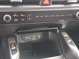 Kia Sorento Plug-In Hybrid EX AWD 2026 — side view