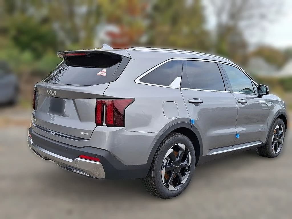 Kia Sorento Plug-In Hybrid EX AWD 2026 — side view